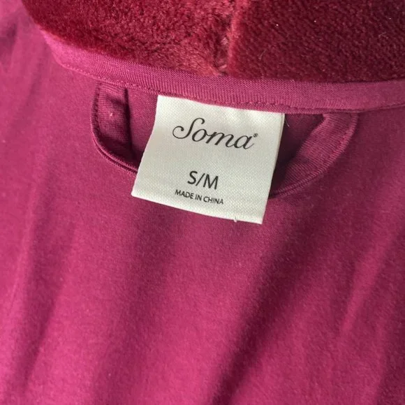 Soma Robe Womens S/M Maroon Velor Collar Short Long Sleeve Pocket Belt